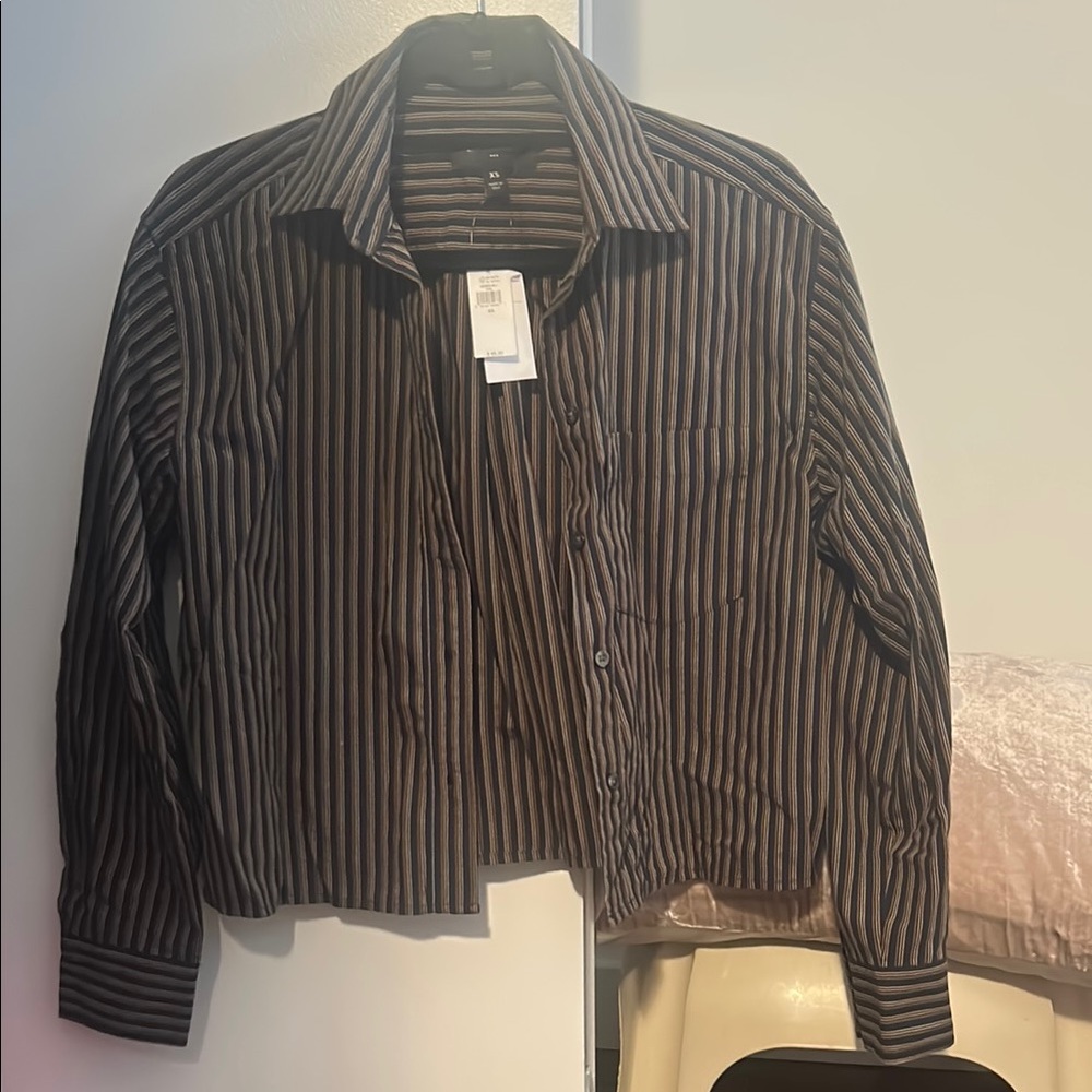 NWT: Cropped Striped Black and Brown Women's button down
